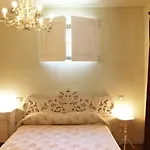 Tenuta Santi Giacomo E Filippo منزل ريفي