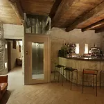 Tenuta Santi Giacomo E Filippo