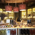 Tenuta Santi Giacomo E Filippo