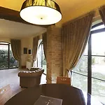 Tenuta Santi Giacomo E Filippo * Urbino