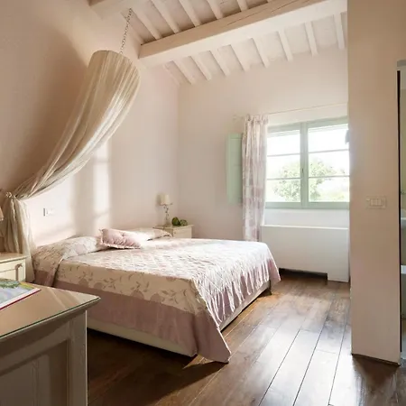 Tenuta Santi Giacomo E Filippo Urbino