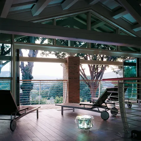 Tenuta Santi Giacomo E Filippo * Urbino