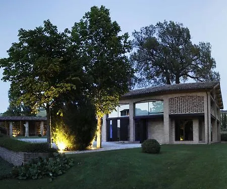 Landhaus Tenuta Santi Giacomo E Filippo Urbino