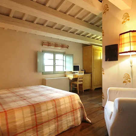 Tenuta Santi Giacomo E Filippo Urbino