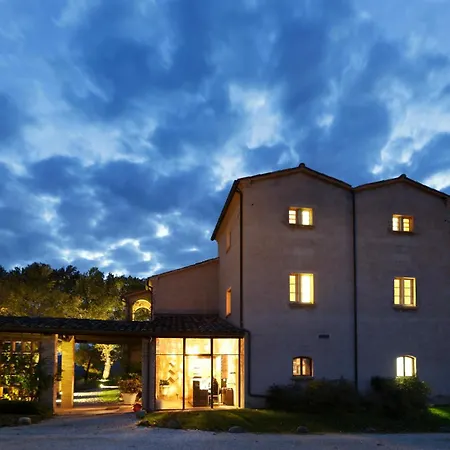 Tenuta Santi Giacomo E Filippo Urbino