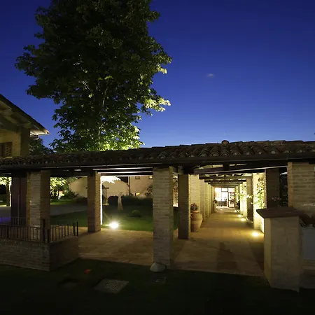 Country house Tenuta Santi Giacomo E Filippo