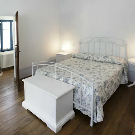 Tenuta Santi Giacomo E Filippo Landhaus Urbino