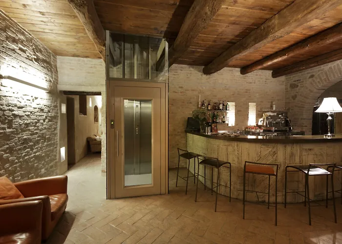 Tenuta Santi Giacomo E Filippo